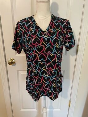 Black V-Neck Short Sleeve scrubs Top with Rainbow Heart Print